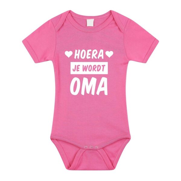 Hoera je wordt oma kraamcadeau rompertje roze meisjes